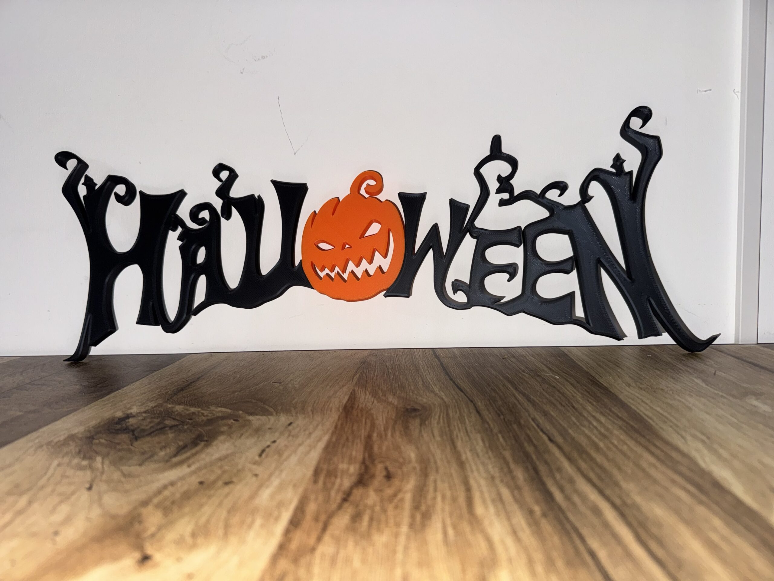 Halloween-Schriftzug „HALLOWEEN“ – 3D-Druck aus 3 Teilen – Bild 3