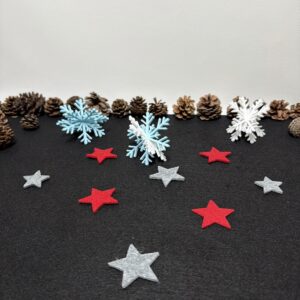 winterliche Schneeflocken in vers. Farben