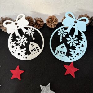 Weihnachtsanhänger „Winterlandschaft mit Schleife“