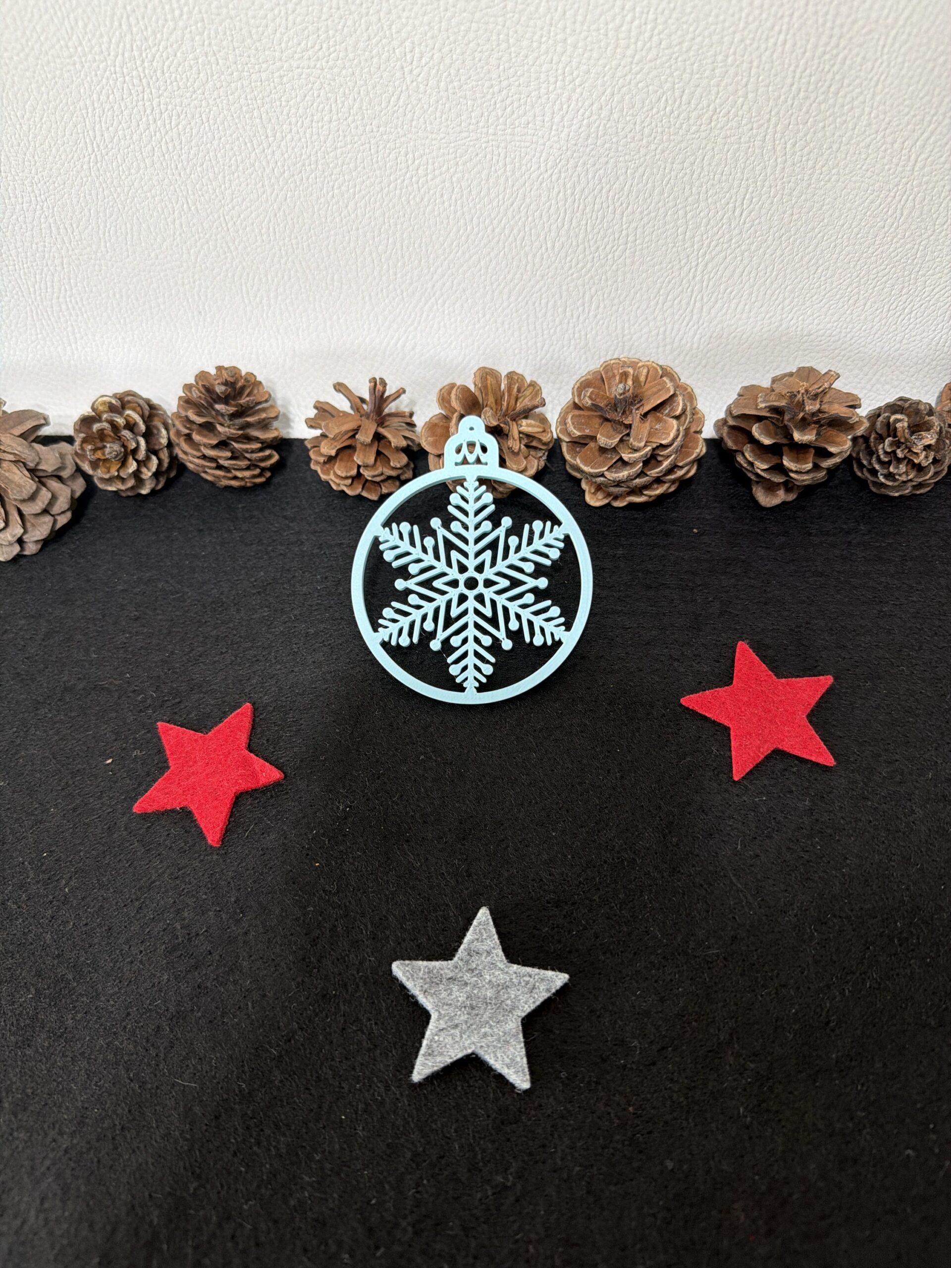 Weihnachtsanhänger „Filigrane Schneeflocke“ – Bild 2